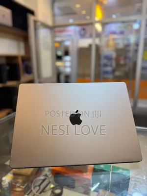 New Laptop Apple MacBook Pro M1 16GB SSD 512GB