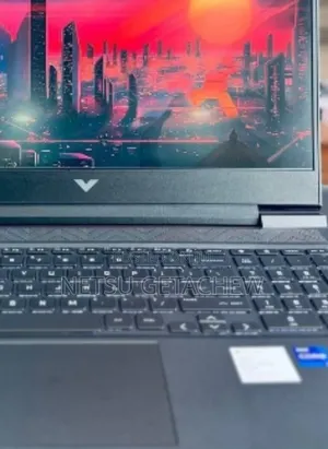 New Laptop HP Victus 16 16GB Intel Core I7 SSD 512GB