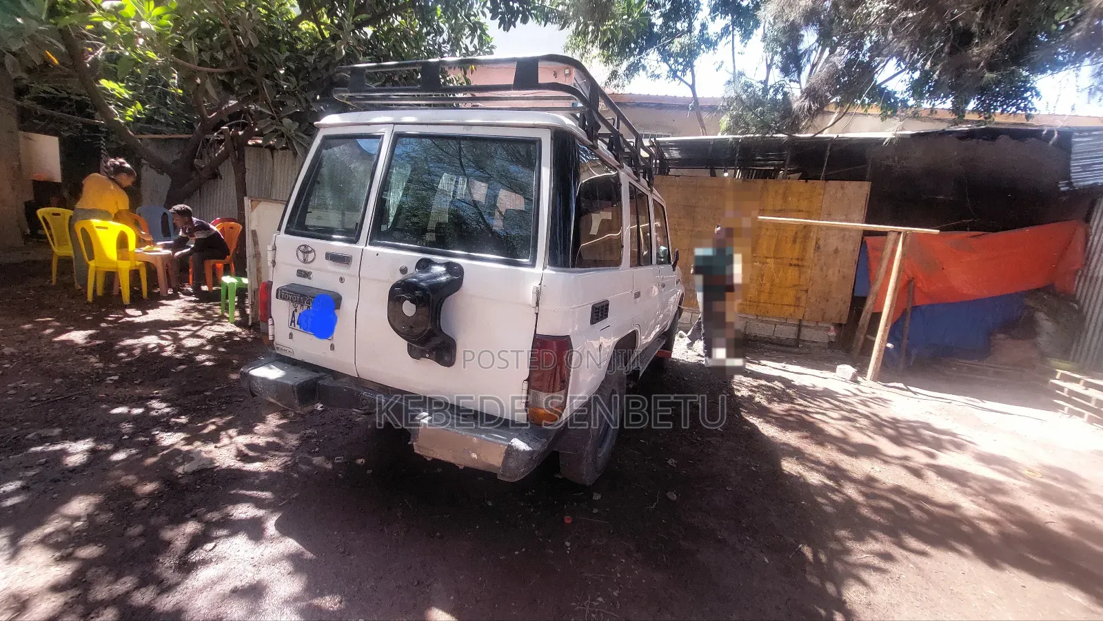 Toyota Land Cruiser 1991 White