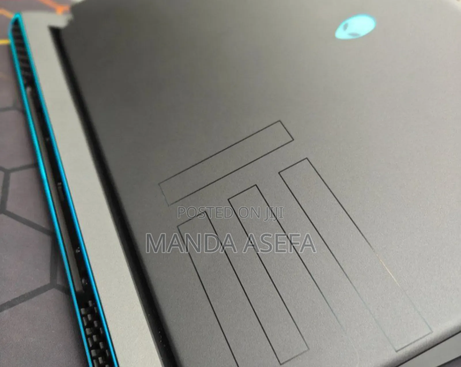 New Laptop Alienware M17x R2 16GB Intel Core I7 SSD 1T