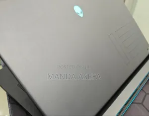 New Laptop Alienware M17x R2 16GB Intel Core I7 SSD 1T