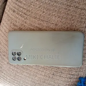 Photo - Samsung Galaxy M32 128 GB Silver