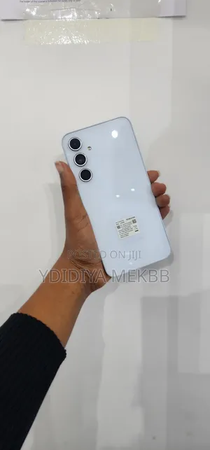 Photo - New Samsung Galaxy A35 256 GB Blue