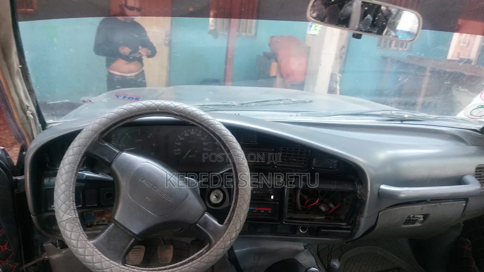 Toyota Land Cruiser HDJ 100 1998 Gray