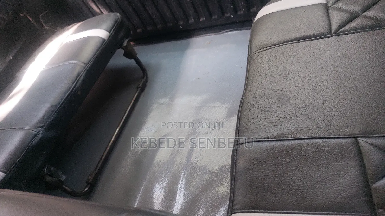 Toyota Land Cruiser HDJ 100 1998 Gray