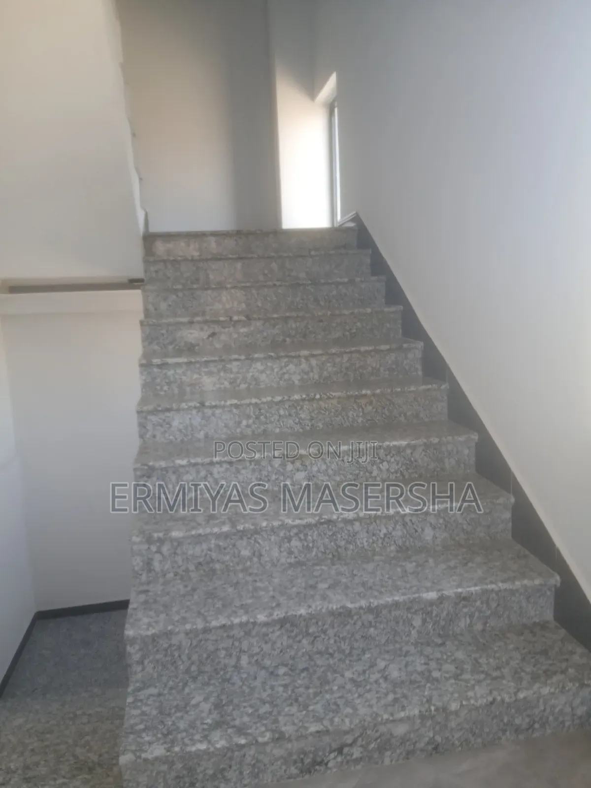 Furnished 8bdrm House in Yeka for sale