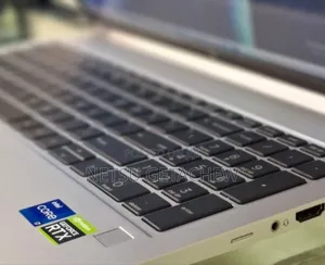 New Laptop HP EliteBook 640 G10 16GB Intel Core I7 SSD 512GB