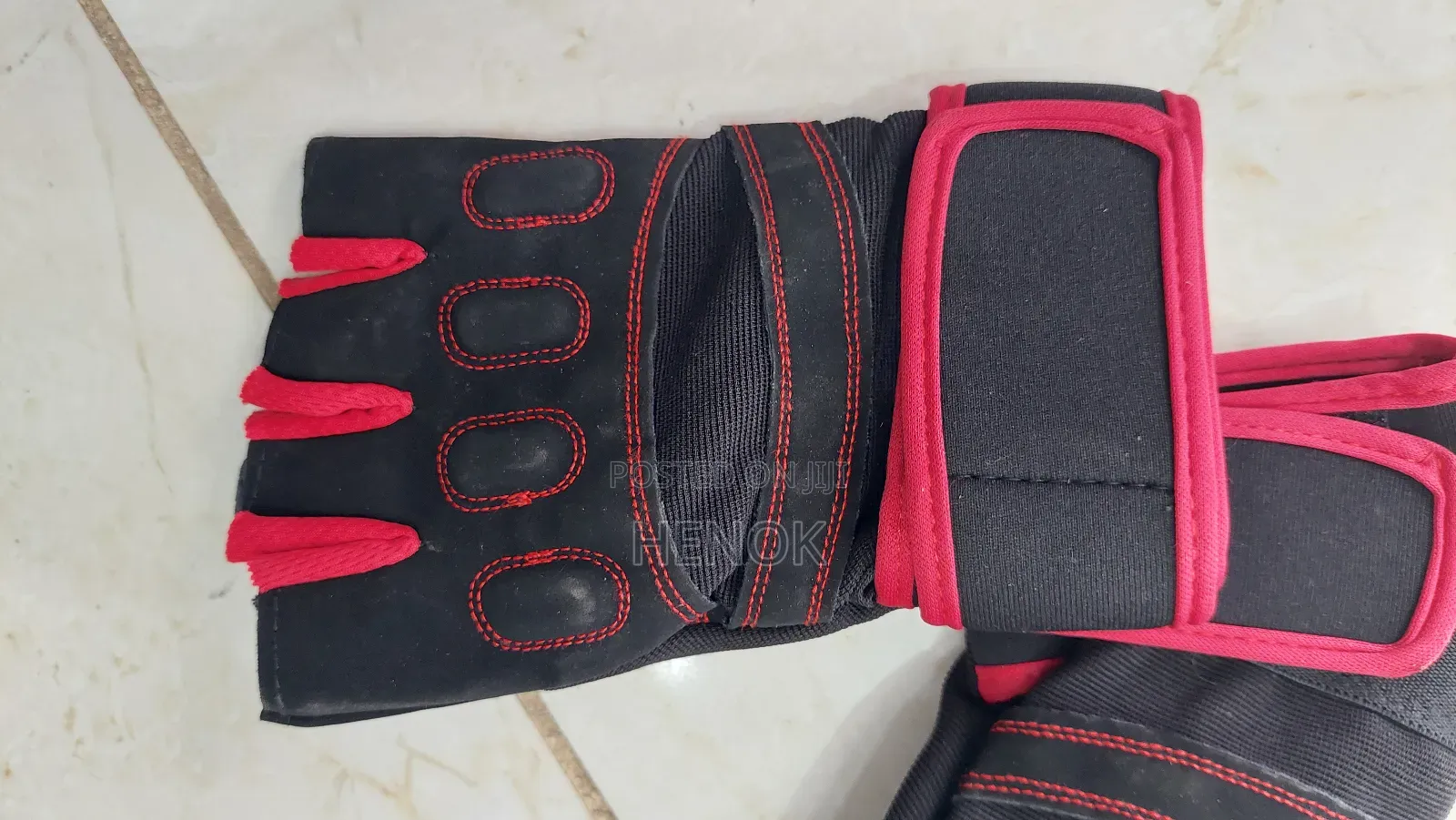 Fitness Gloves/ Gym Glove/ Glove