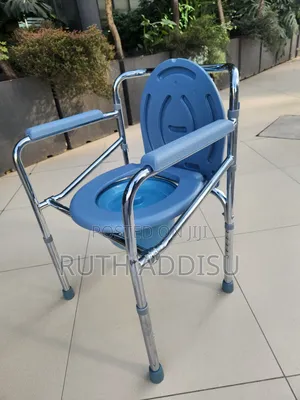 Photo - Commode Chair輕易toilet Chair較之commode Chair肢曾commode Chair希求commode