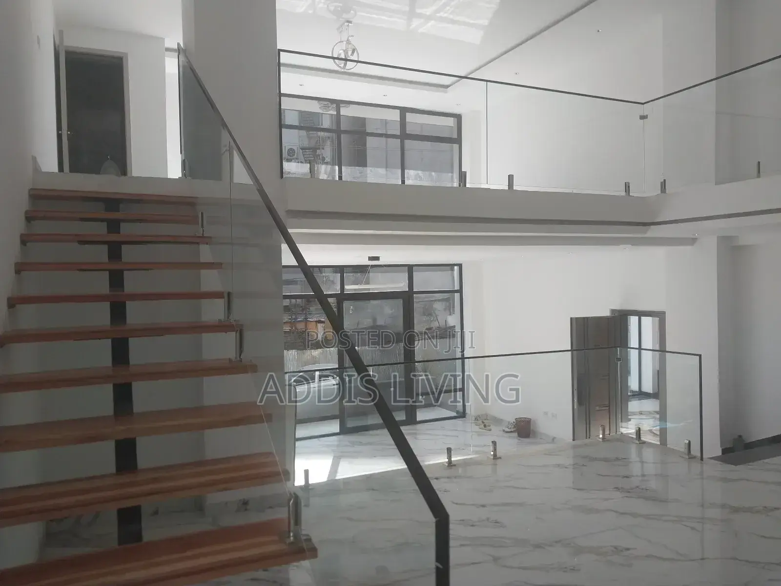 Cafe or Restaurant Commercial Space – Bole Dembel