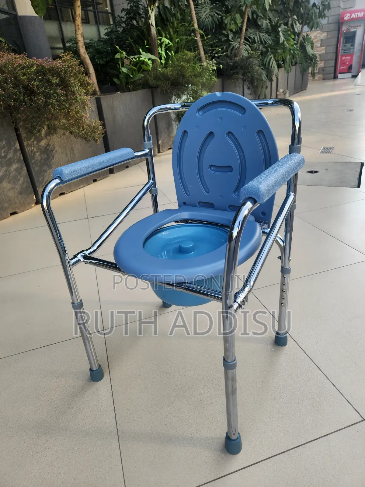 Commode Chair轟出toilet Chair坐落commode Chair傾聽commode Chair協助commode New