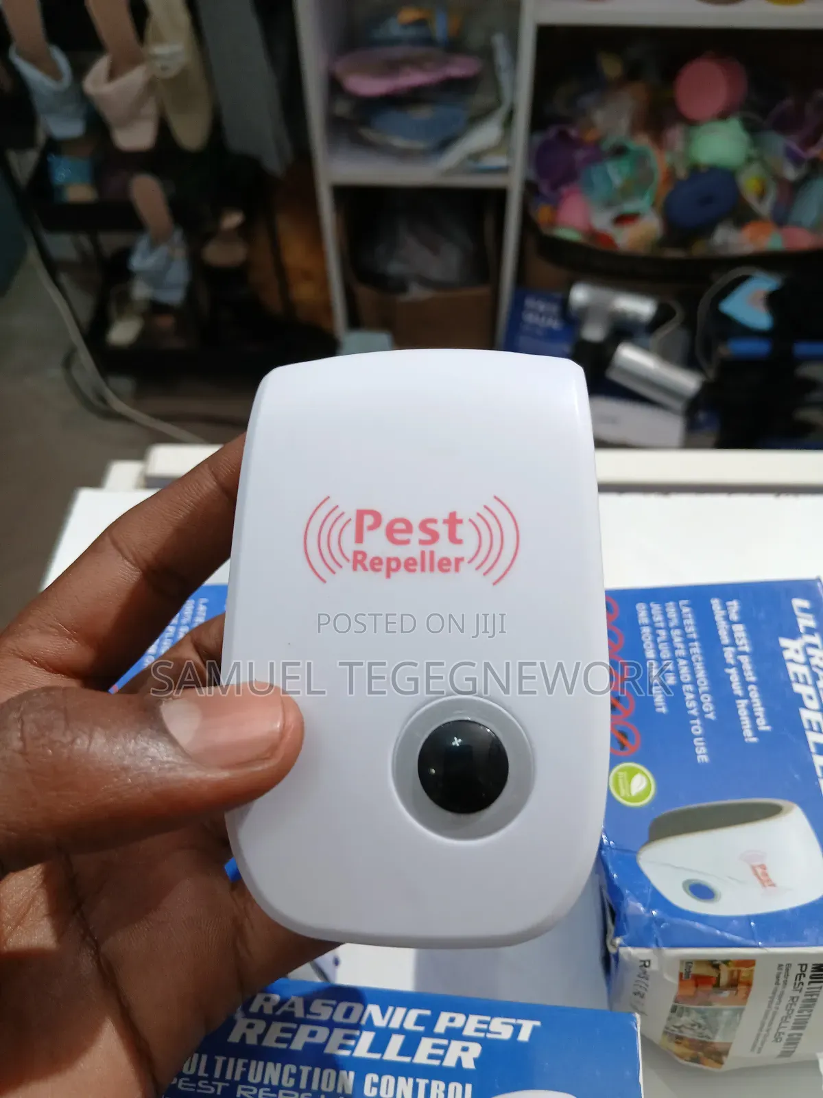 Ultrasonic Pest የአይጥና የበረሮ ማጥፊያ