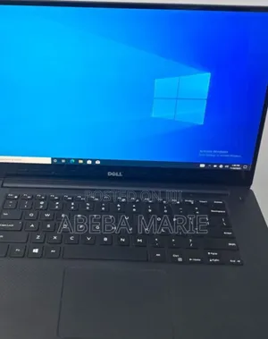 New Laptop Dell Precision 5520 16GB Intel Core I7 SSD 512GB