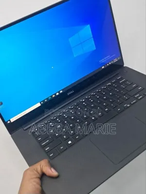 New Laptop Dell Precision 5520 16GB Intel Core I7 SSD 512GB