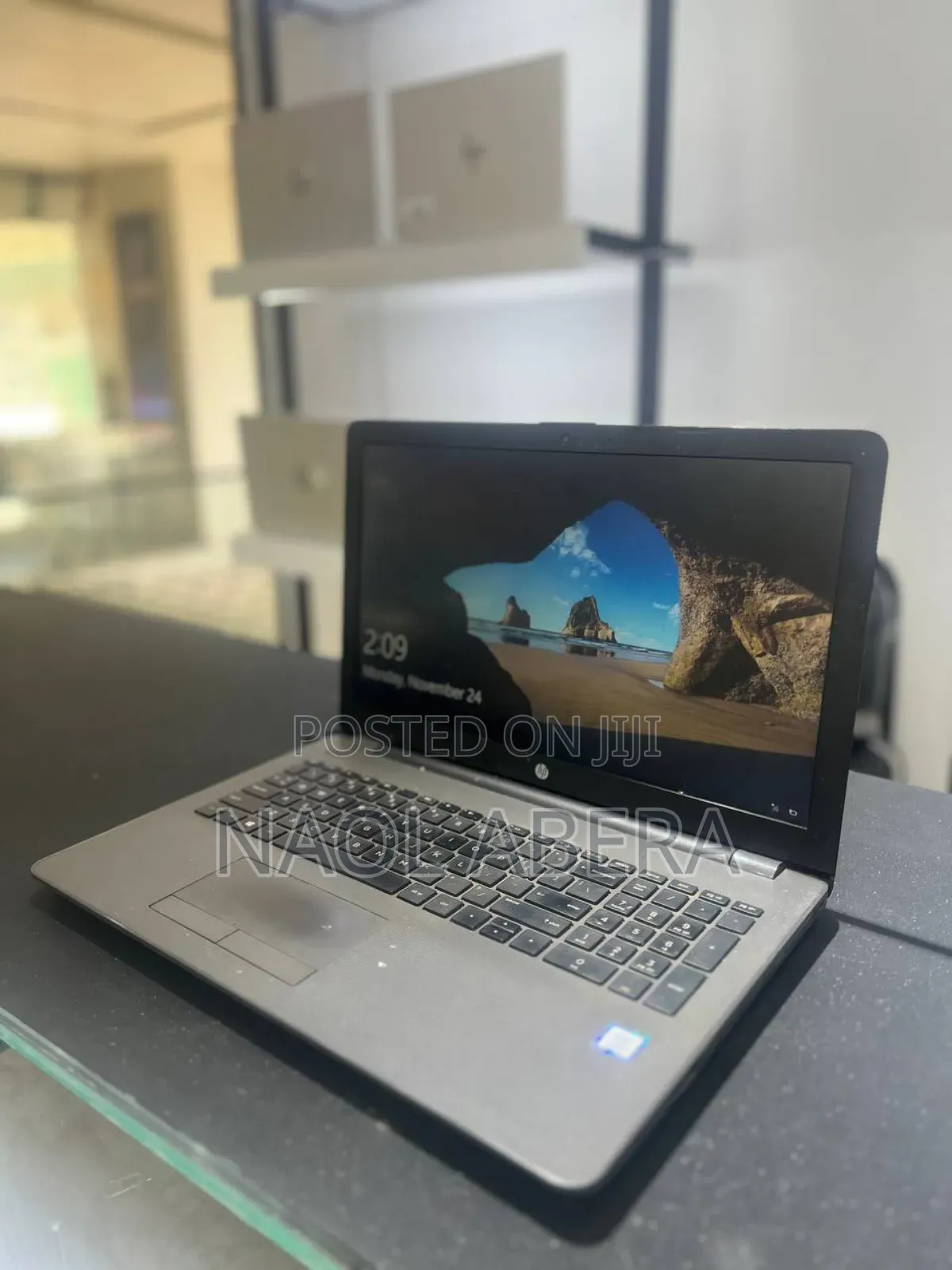 Laptop HP 250 G6 8GB Intel Core I5 HDD 1T