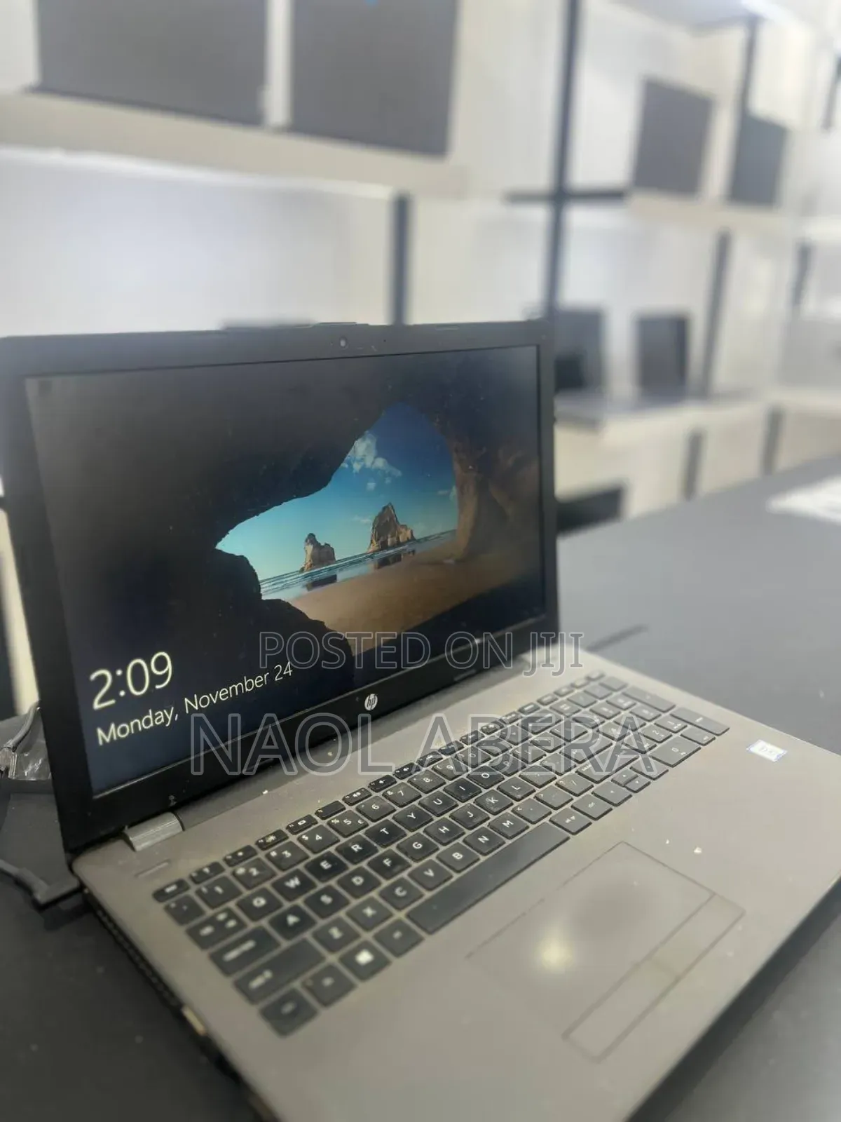 Laptop HP 250 G6 8GB Intel Core I5 HDD 1T