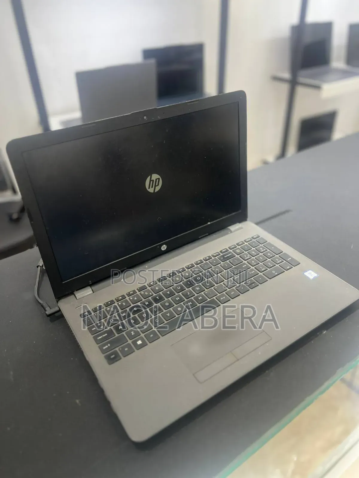 Laptop HP 250 G6 8GB Intel Core I5 HDD 1T