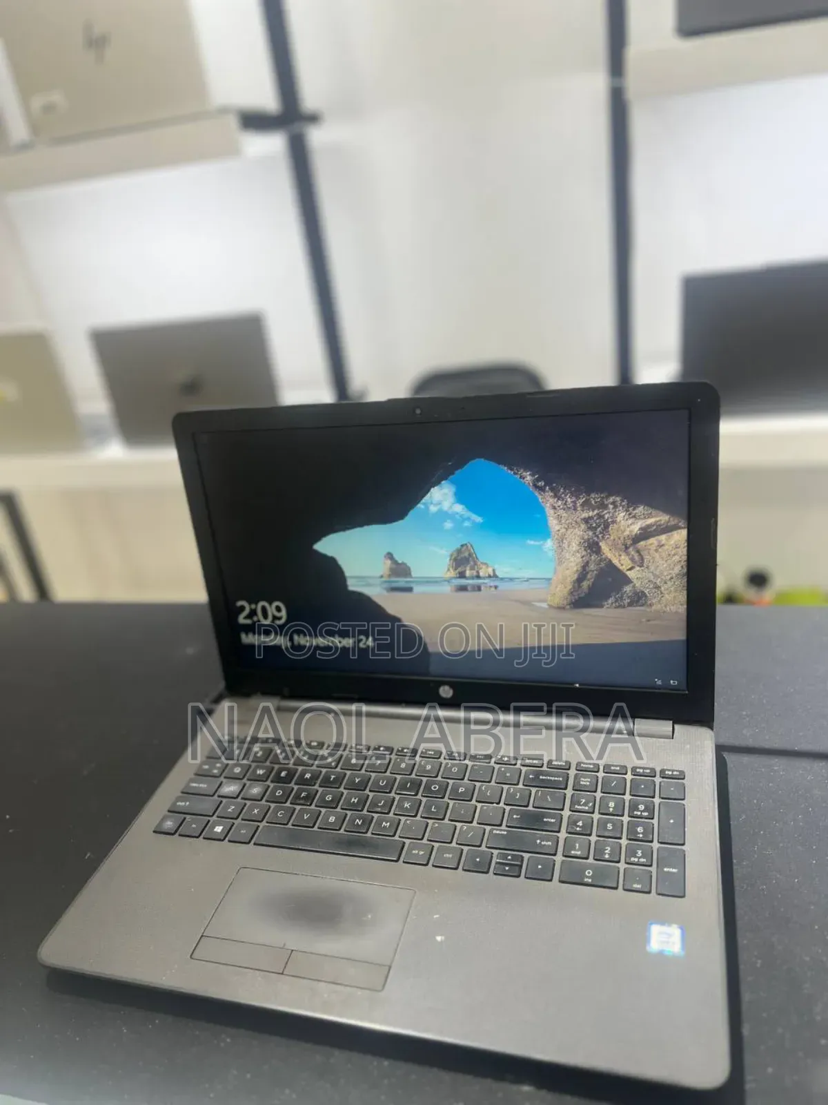 Laptop HP 250 G6 8GB Intel Core I5 HDD 1T