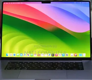 New Laptop Apple MacBook Pro M1 32GB Apple M1 Pro SSD 512GB