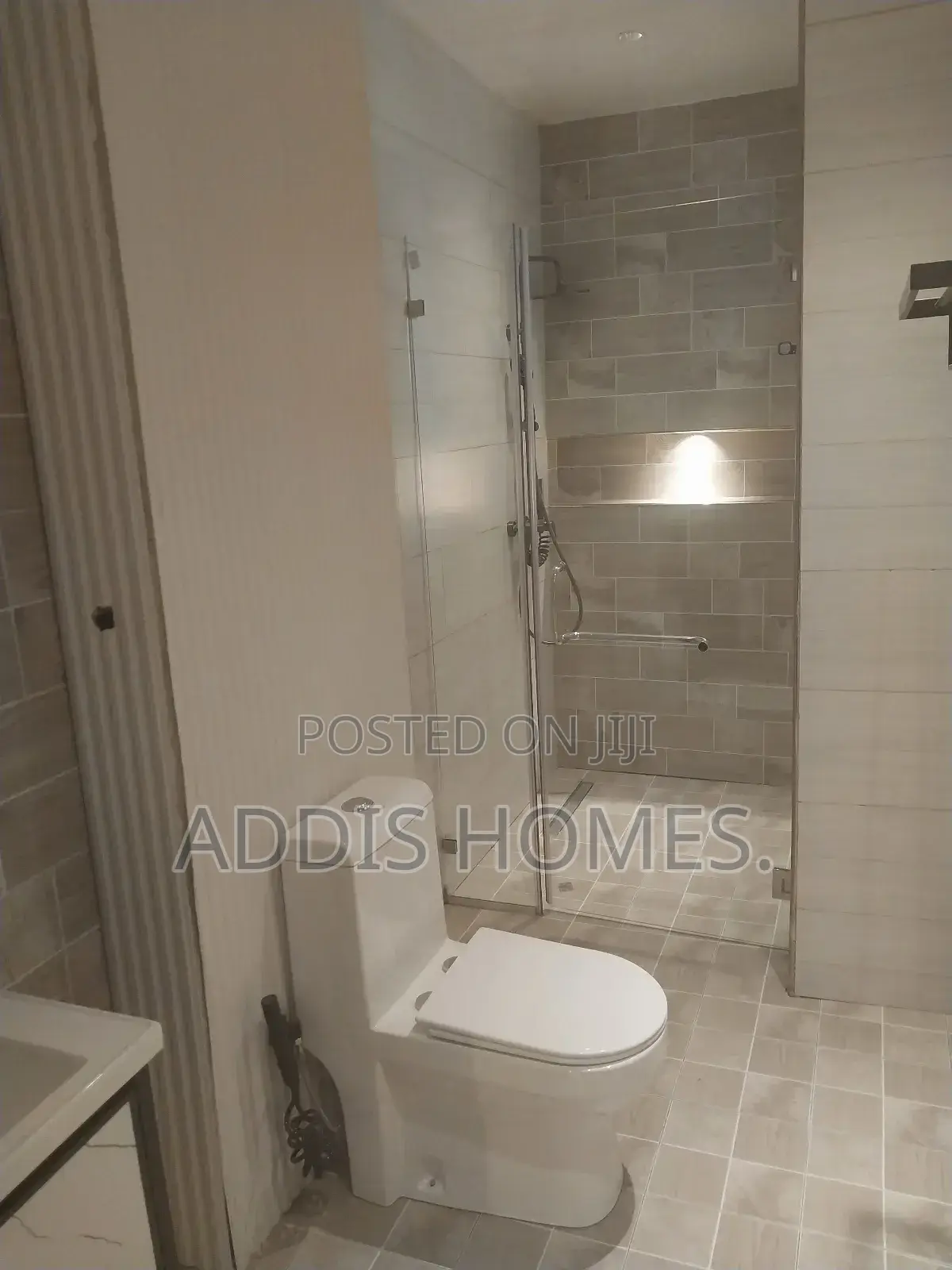 3bdrm Apartment in Bole for rent