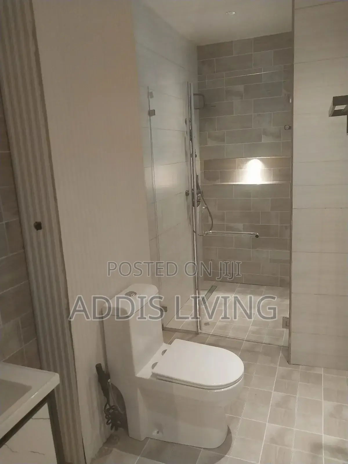 3bdrm Apartment in Bole for rent