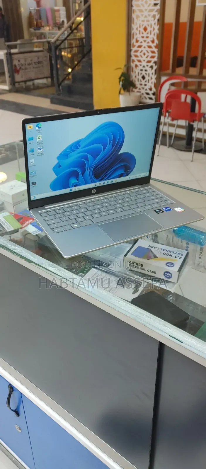 New Laptop HP Stream Notebook 16GB Intel Core i5 SSD 1T