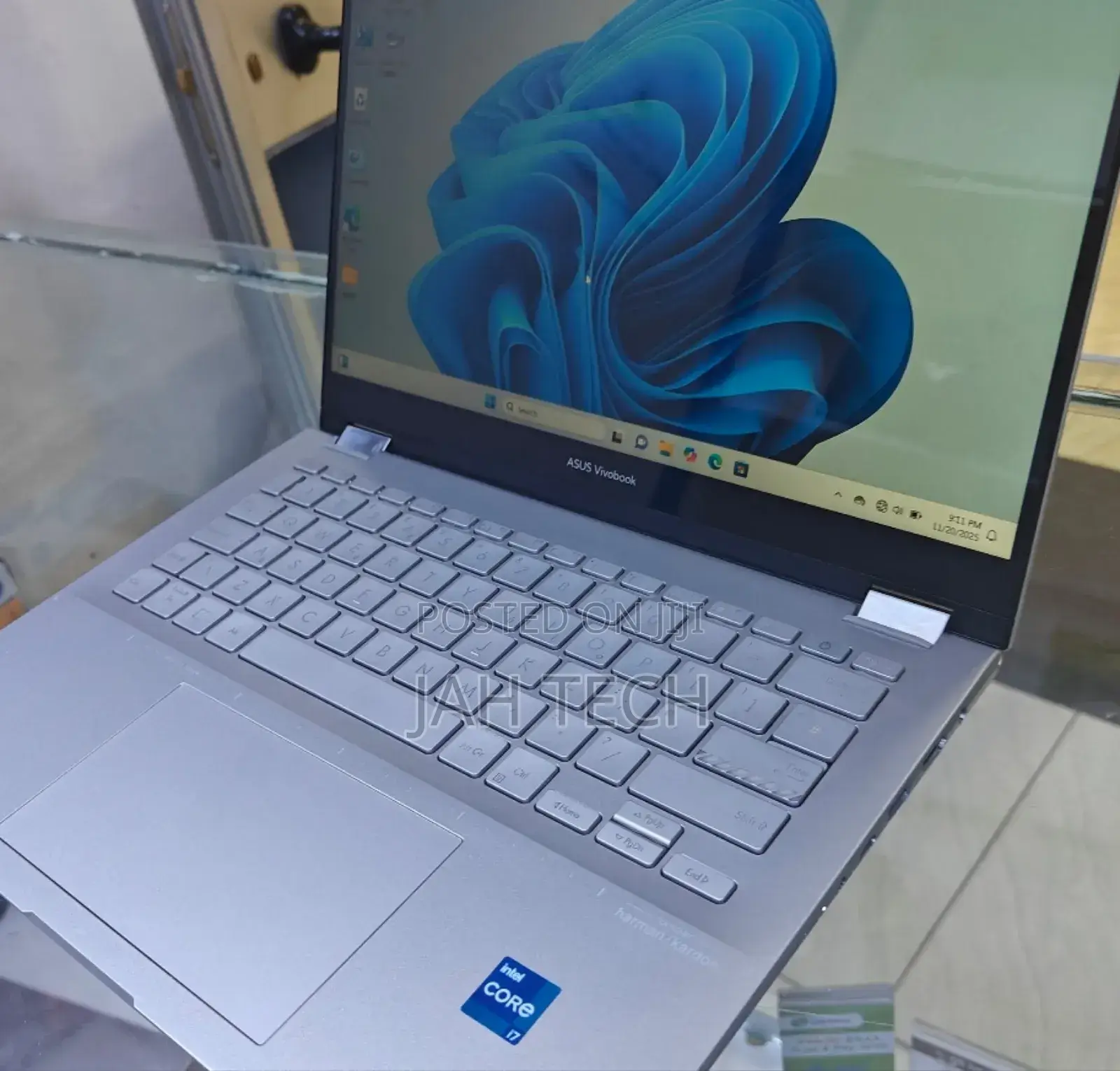 New Laptop Asus VivoBook 15 X505BA 16GB Intel Core I7 SSD 1T