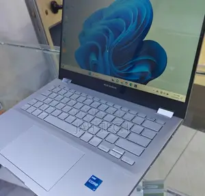 New Laptop Asus VivoBook 15 X505BA 16GB Intel Core I7 SSD 1T