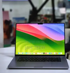 New Laptop Apple MacBook Pro M1 32GB Apple M1 Max SSD 512GB