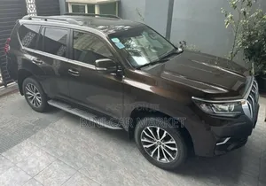 Toyota Land Cruiser Prado 2019 Brown