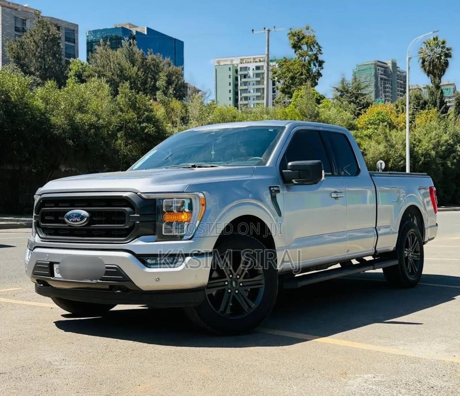 Ford F-150 LARIAT 2021 Silver