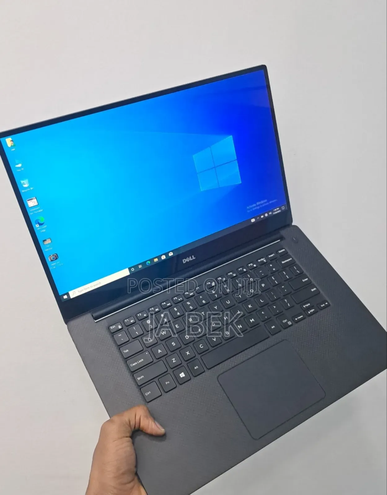 New Laptop Dell Precision 5520 16GB Intel Core I7 SSD 512GB