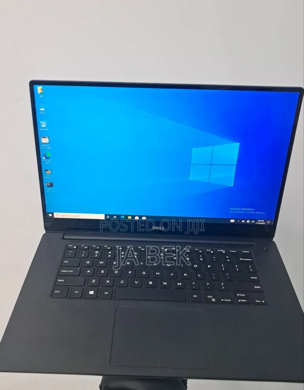 New Laptop Dell Precision 5520 16GB Intel Core I7 SSD 512GB