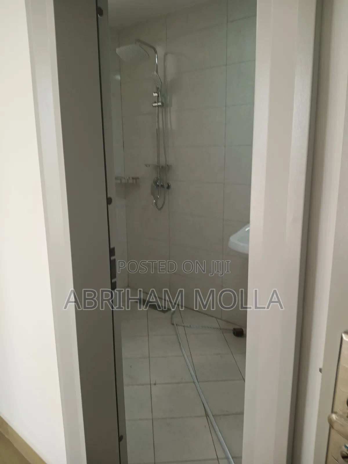 Furnished 3bdrm Apartment in Kirkos for sale