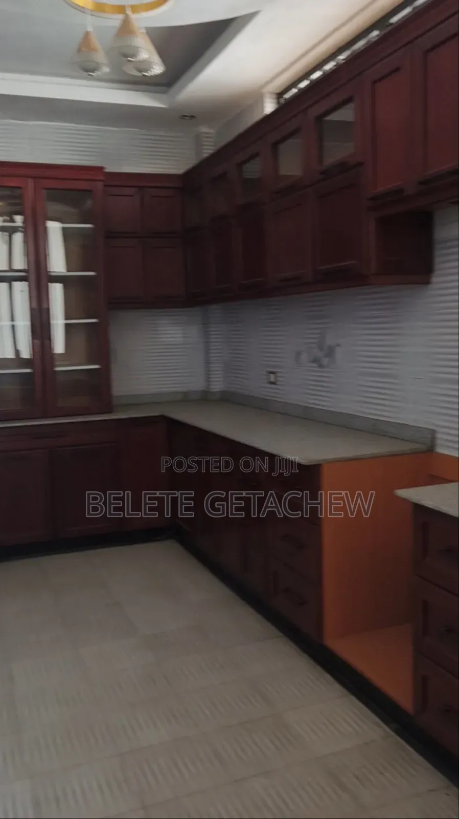 8bdrm House in Semit Fyelbet, G+2, Bole for sale