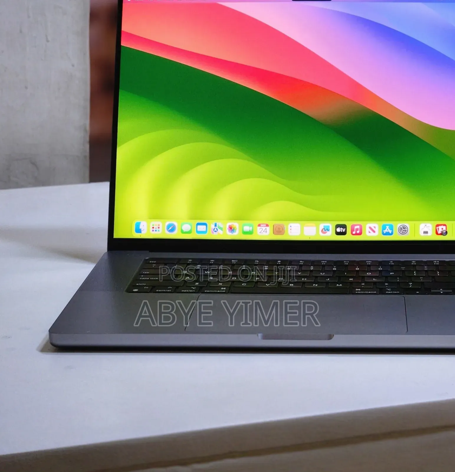 New Laptop Apple MacBook Pro M1 32GB Intel Core M SSD 512GB