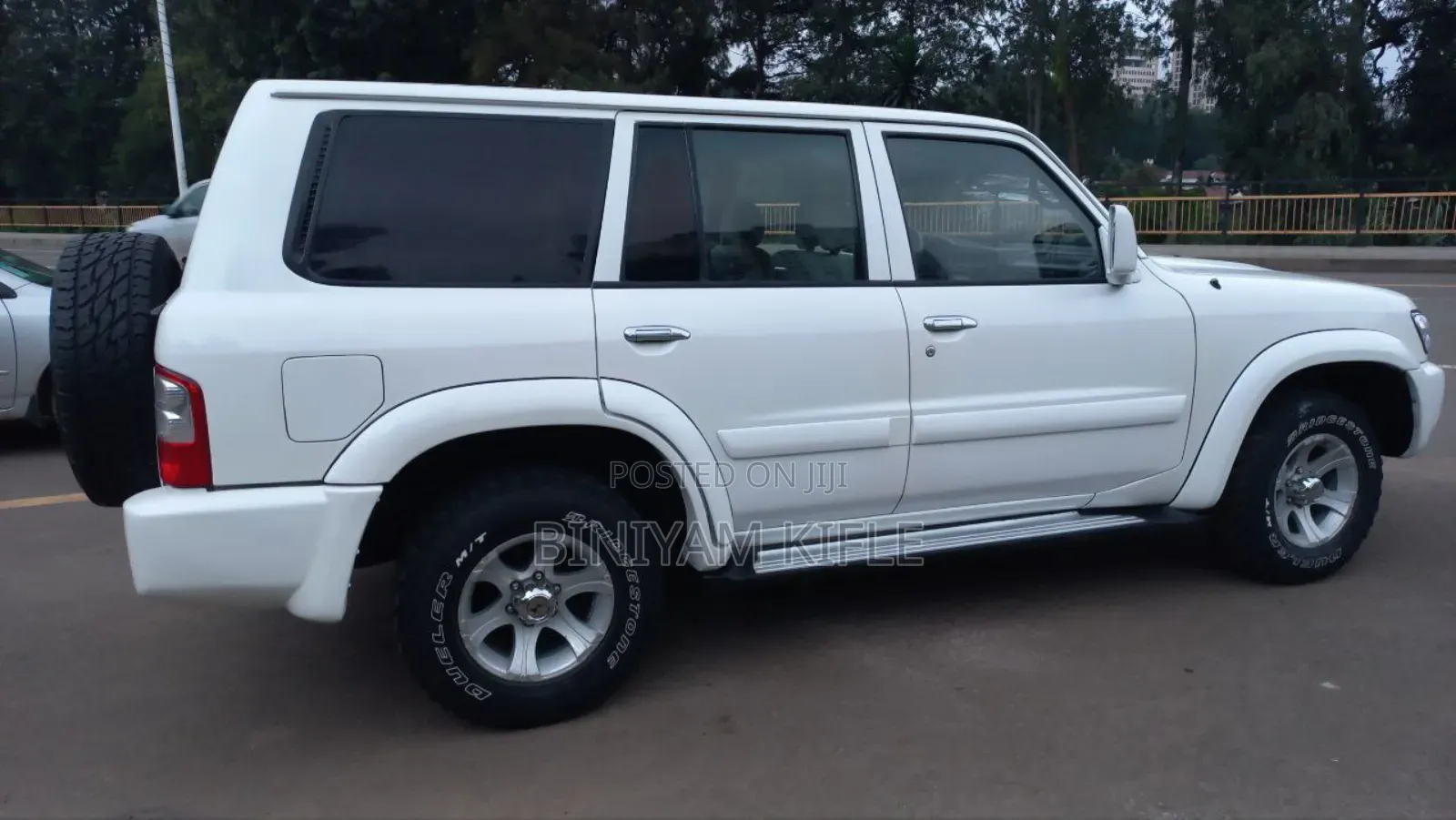 Nissan Patrol 2001 White