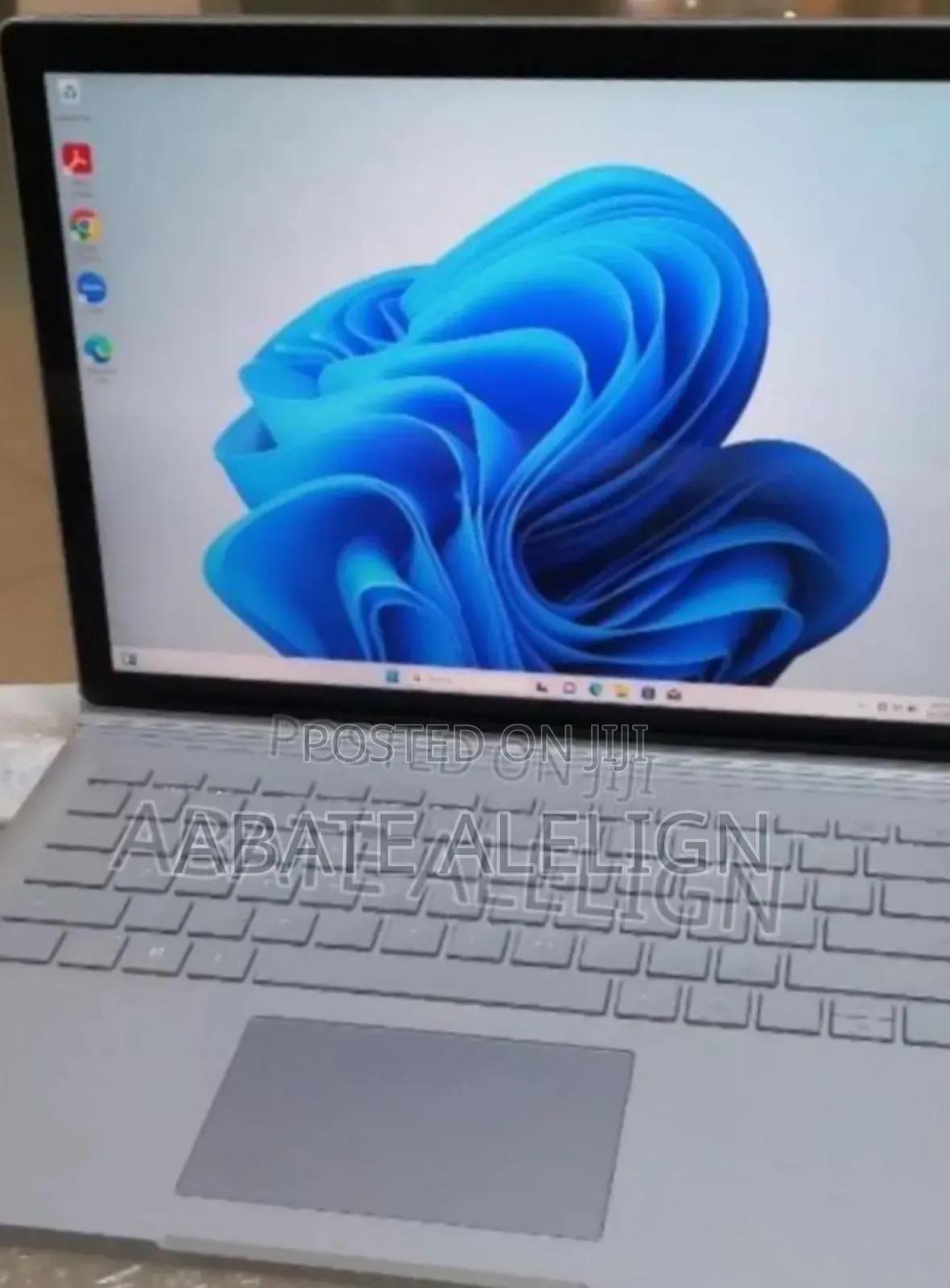 New Laptop Microsoft Surface Book 3 16GB Intel Core i7 SSD 256GB