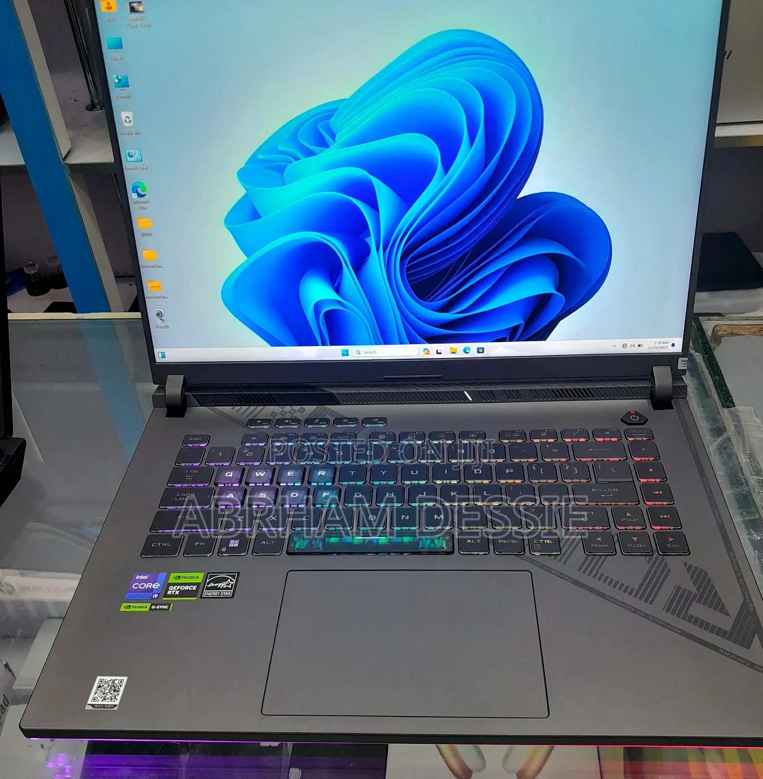 New Laptop Asus 16GB Intel Core I9 SSD 1T