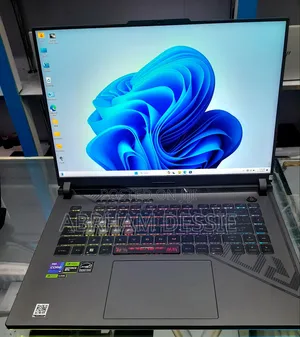 Photo - New Laptop Asus 16GB Intel Core I9 SSD 1T