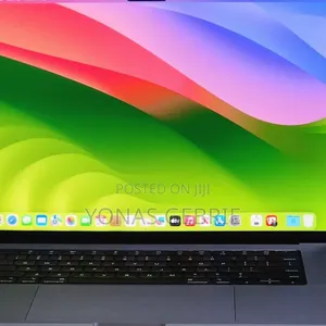 Photo - New Laptop Apple MacBook Pro 2021 M1 32GB Apple M1 Pro SSD 512GB