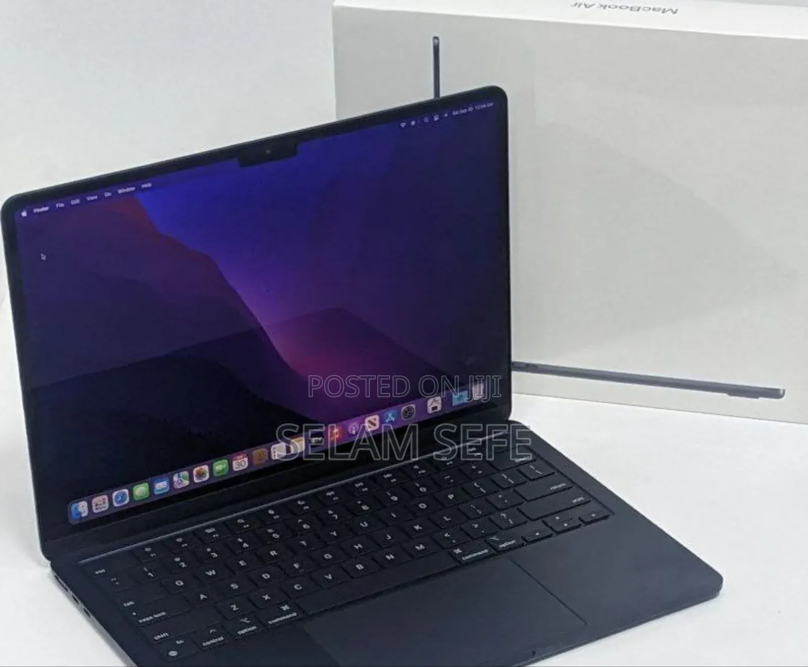 New Laptop Apple MacBook Air 2022 M2 8GB Apple M2 SSD 512GB