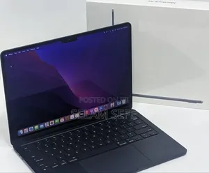 New Laptop Apple MacBook Air 2022 M2 8GB Apple M2 SSD 512GB