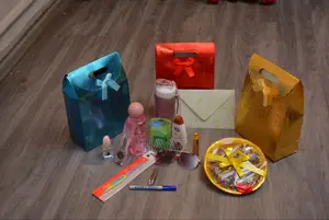 Photo - Women’S Premium Gift Package – 4699