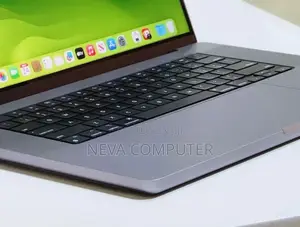 New Laptop Apple MacBook Pro M1 32GB Apple M1 SSD 512GB