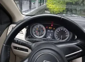 Suzuki Dzire 2022 Silver