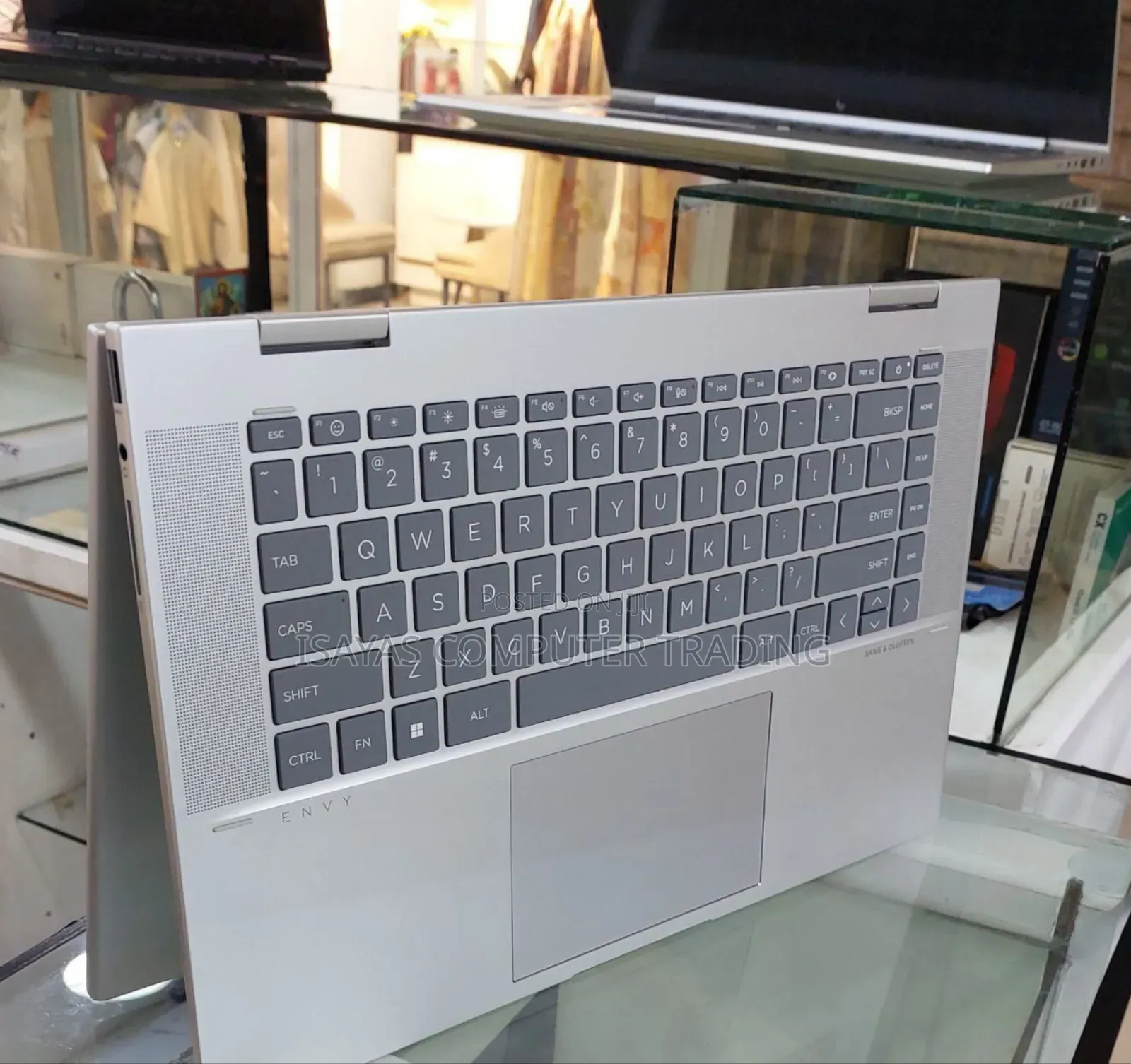 New Laptop HP Envy X360 16GB Intel Core I7 SSD 512GB