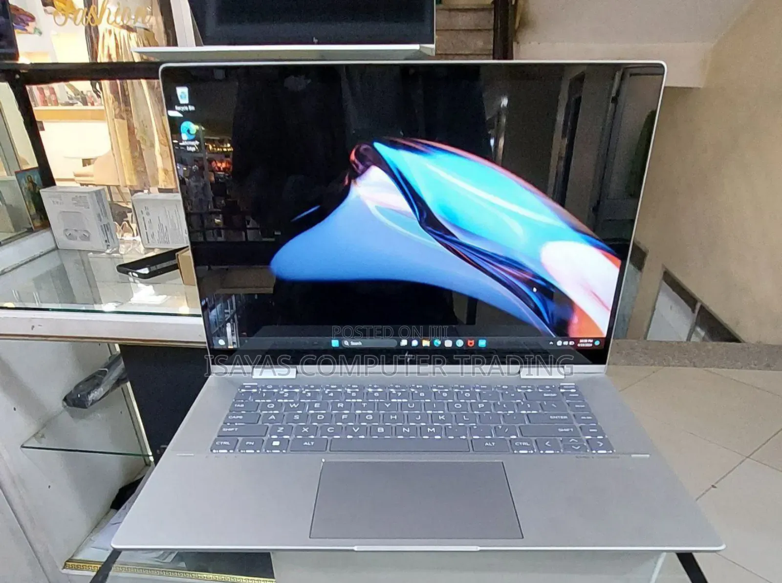 New Laptop HP Envy X360 16GB Intel Core I7 SSD 512GB