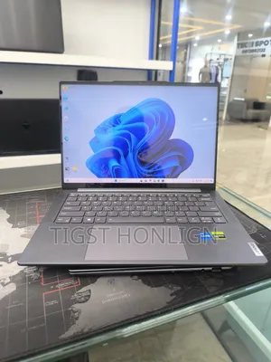 Photo - New Laptop Lenovo Yoga 2 Pro 16GB Intel Core I7 SSD 512GB