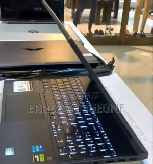 New Laptop HP Stream Notebook 6GB Intel Core I7 SSD 512GB